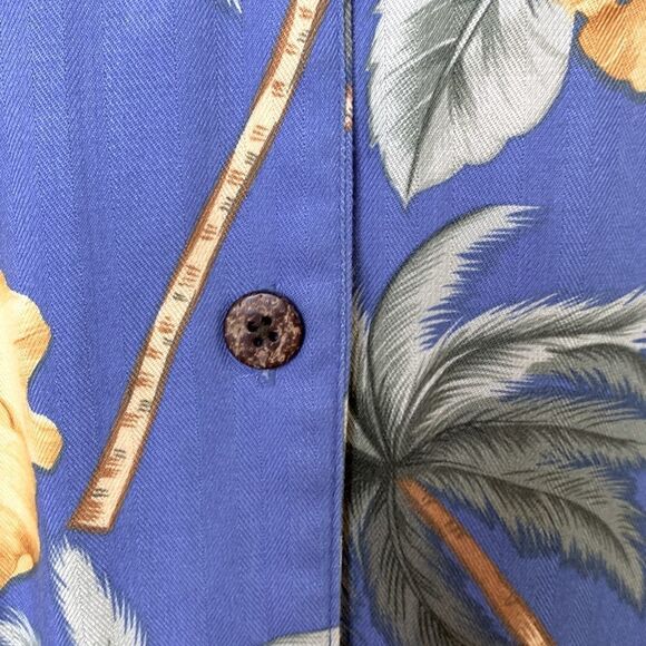 Island Winds Blue Print Hawaiian Button-down Blouse Shirt PXL NWOT - Picture 3 of 7